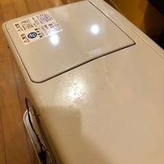 石油ファンヒーターの画像