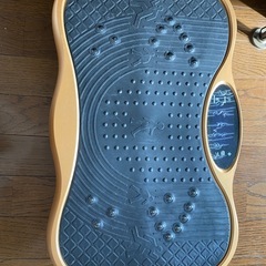 振動トレーニングマシーンの画像