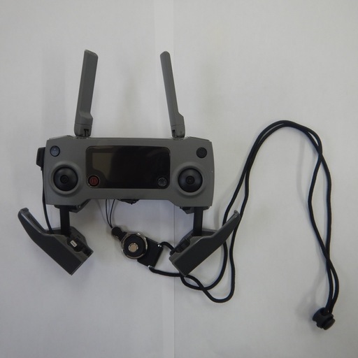 ドローン【処分中古品】MAVIC 2 PRO RC1B /マビック２プロ 一般向け ドローン ハッセルブラッドカメラ ケース付き