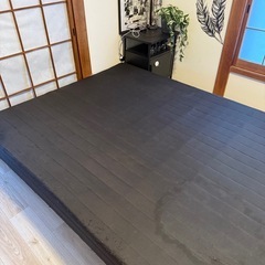 足つきダブルマットレスの画像