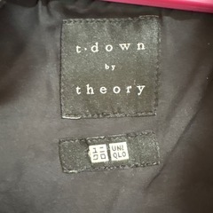 ユニクロ　セオリーコラボダウンの画像