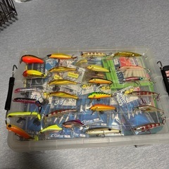 まとめ売りフィッシングルアーの画像