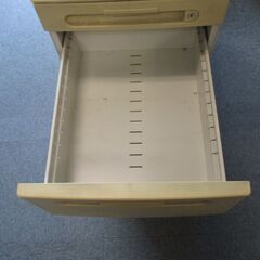 デスクワゴン 3段　テスク下サイドキャビネットの画像