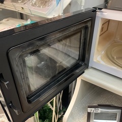 【中古】電子レンジ　アイリスオーヤマ　内部焼け有り【E1204IL】の画像