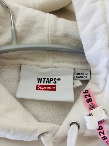 supreme パーカー