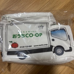 おうちco-op 車型ぽポーチの画像