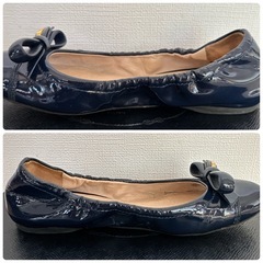 プラダバレエ型フラットシューズ リボン付き・パテント仕様
の画像