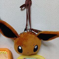 ポケモン　肩掛けがま口ポーチ＆ポーチ2個＆ミニポーチの画像