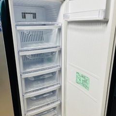 冷凍庫(引き出し5段)三菱144ℓの画像