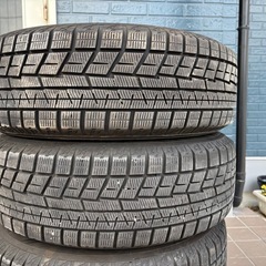 スタッドレス４本セット+プリウス30系純正ホイールの画像