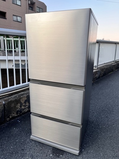 【715】  ¥55000   冷蔵庫 262L 2024年  AQUA