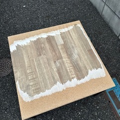 LOWYA 収納式 テーブル 状態悪いの画像