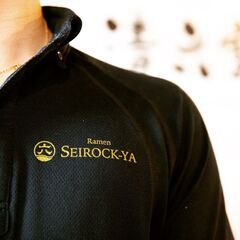 ✨神レア求人✨月給今だけ30万💰ラーメン屋スタッフ🍜コミュ力不要📣 年齢関係なく誰でも歓迎😎の画像