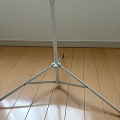 折りたたみ楽譜スタンド(白)の画像