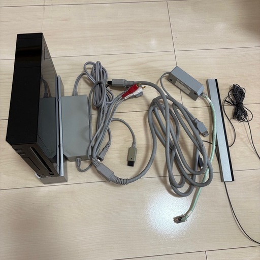 Wii本体とソフトセット (zz) 見沼代親水公園のテレビゲーム《Wii》の