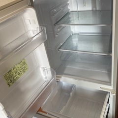 シャープ冷蔵庫137Lの画像