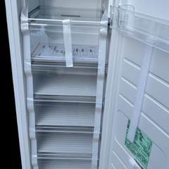 🧊❄️2025年　未使用品　アイリスオーヤマ IUSN-14A-W🧊🧊　冷凍庫 142L❄️❄️🧊 省エネ 自動霜取り 配達ご相談🚚💦の画像