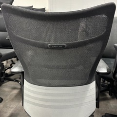 1204-24 QD-11オカムラオフィスチェアの画像