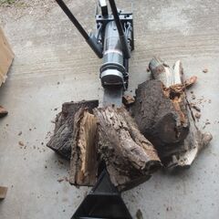 １２トン　手動薪割り機の画像