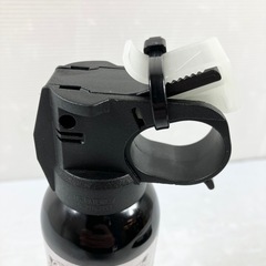 【未使用品】フロンティアーズマン　熊・猪撃退スプレー03ホルスターセット　12,100円（税込）の画像