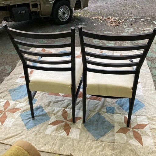 E683 アルモニア ダイニングチェア 椅子2脚セット