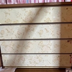 洋服タンスの画像