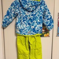 IGNIOスノーウエア120cm上下&FABLICEスノーグローブ120cm の画像