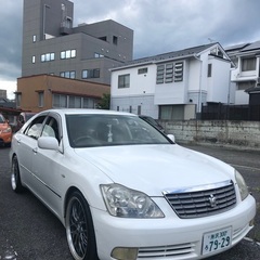 18クラウン　ロイヤルサルーンの画像