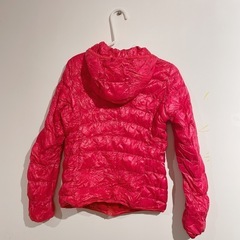 ユニクロウルトラライトダウンSサイズの画像