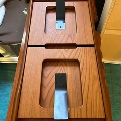 仏具】⭐︎美品⭐︎ 経机 明るいモダン調 折りたたみ式の画像