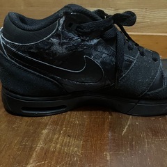 スニーカー訳あり　の画像