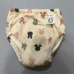 〈新品未使用〉トレーニングパンツ90サイズ3枚セット　下着の画像