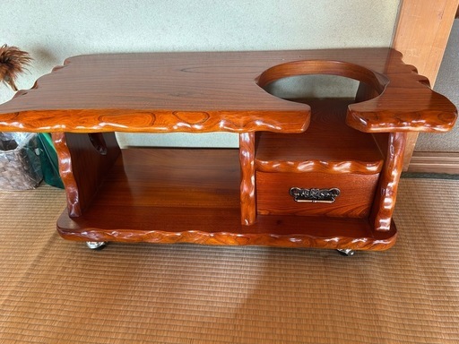 天然木 火鉢台 / 和風ローテーブル / 飾り台 (田中) 盛岡のテーブル