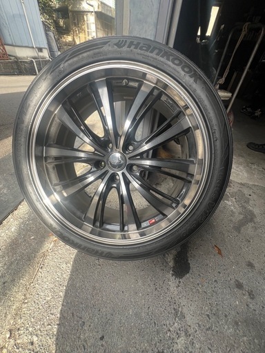 アルミホイール　19インチ