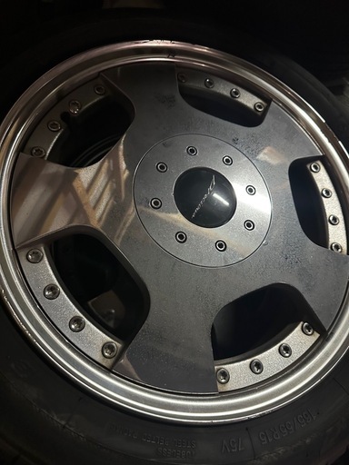 ホイール165/55R15のタイヤついてます  4本
