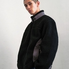 【新品未開封】mahagrid/マハグリッド　CURVED SHERPA FLEECE JACKET/カーブド フリースジャケットの画像