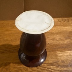 陶器製 花立 深い赤色 約12cmの画像