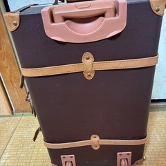 キャリーケースの画像