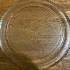 ガラス製電子レンジ皿 直径27cmの画像