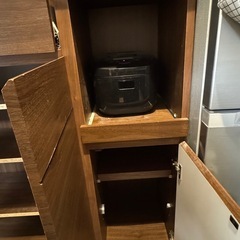 【無料】食器棚の画像