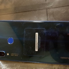 Huawei ファーウェイ P20Light ネイビーブルー 大きめな画面の画像