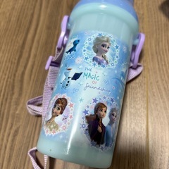 【受渡し者決定】子供用水筒　アナと雪の女王　単品も可の画像