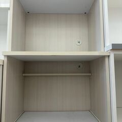 ★リユースのサカイ高崎店★TJ13522  食器棚 白 H177×D38×W60 クリーニング済みの画像