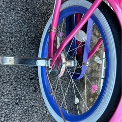 女の子自転車の画像