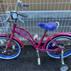 女の子自転車の画像