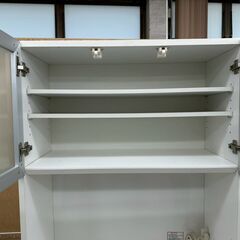 ★リユースのサカイ高崎店★TJ13523  食器棚 白 H183×D52×W80 クリーニング済みの画像