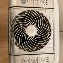 ジャンク　サーキュレーター衣類乾燥除湿機の画像
