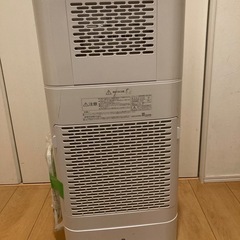 ジャンク　サーキュレーター衣類乾燥除湿機の画像