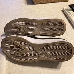 NIKE ナイキ　ジュニア　スニーカーシューズ23.5 美品の画像