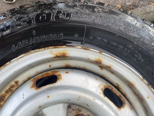 （お譲り決まりました）BSスタッドレス軽トラ145/80/R12